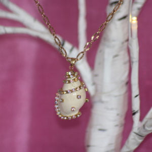 Large Conch Shell Diamante Pendant