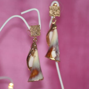 Plain Spiral Shell Square Stud Earrings