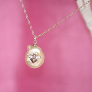Silver ‘Bee’ Pearl Pendant